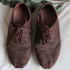TOMS Brown Lace Shoes